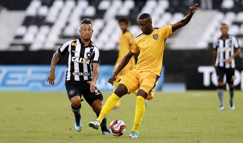 Botafogo empata com o Madureira e enfrenta o Flamengo na semifinal da Taça GB