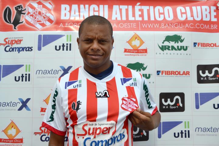 Luiz Henrique reforça o Bangu no Carioca