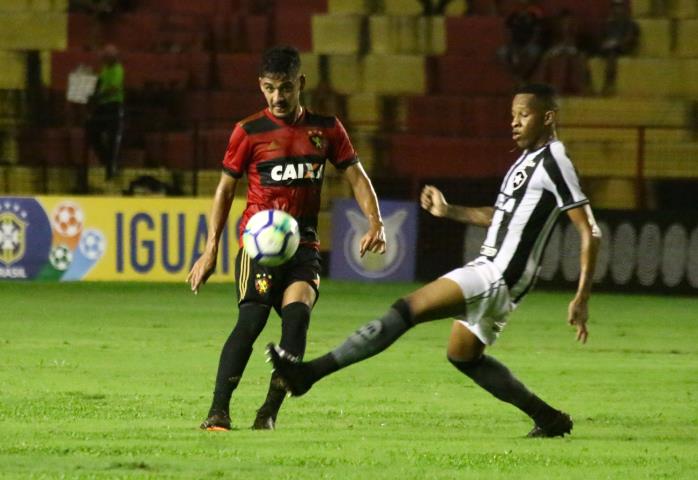 Botafogo arranca empate no Recife com o Sport-PE