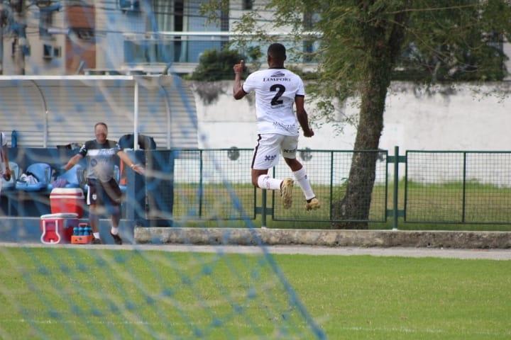 Com goleada, Americano encaminha classificação na Copa Rio