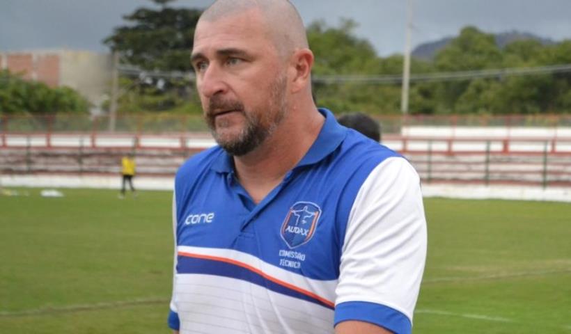 Luciano Quadros é o novo técnico do Sampaio Corrêa