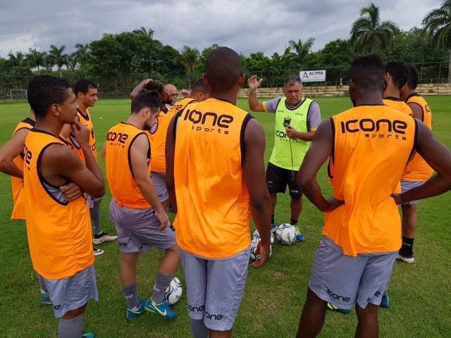 Voltaço vence jogo-treino de preparação para o Carioca