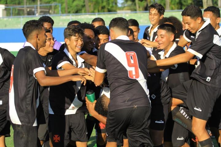 Vasco e Fluminense estão na final da Taça Rio Sub-15