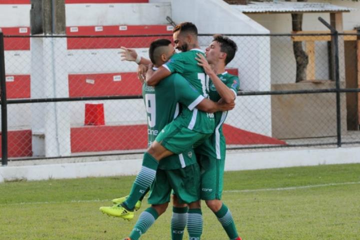 Serra Macaense bate o Duque de Caxias no Ferreirão