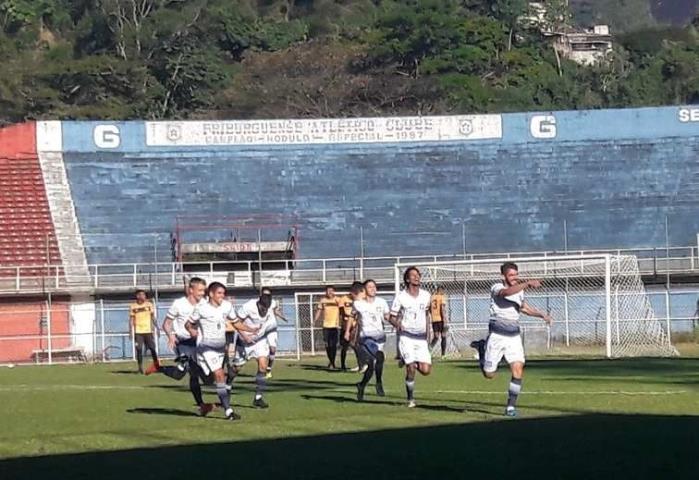 Dedé alerta Frizão para as duas últimas partidas fora de casa