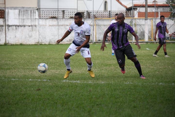 Campos fica no empate, mas garante a vaga