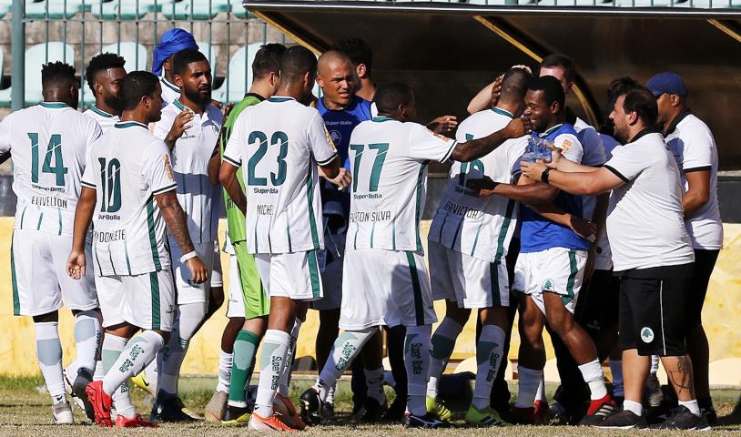 Boavista goleia o Tigres e coloca a mão na vaga