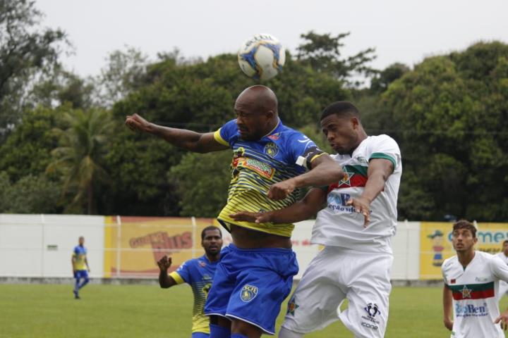 Jefferson brilha nos pênaltis e Lusa se garante na final da Copa Rio