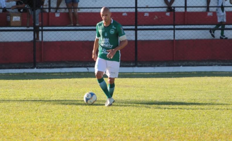 Leandrão prega cautela para jogo contra o Nova Cidade