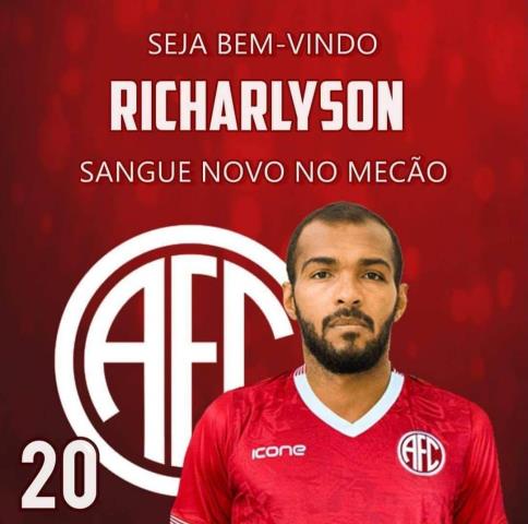 America acerta com Richarlyson