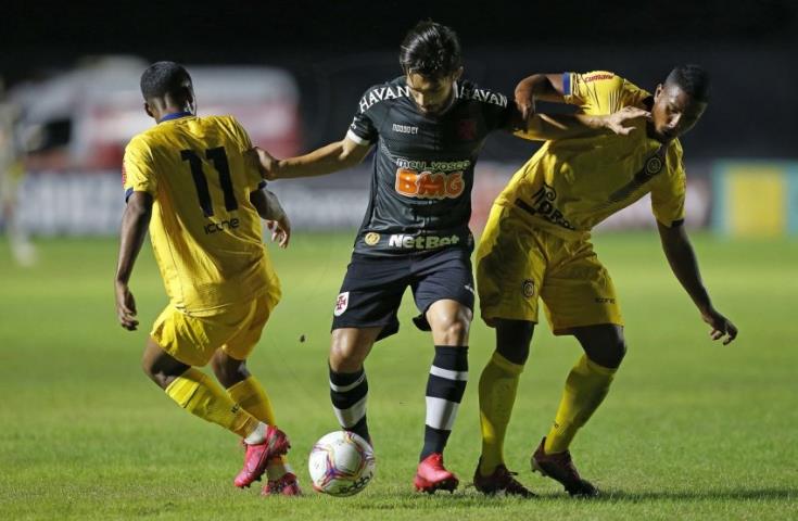Cano marca outra vez na despedida do Vasco no Carioca