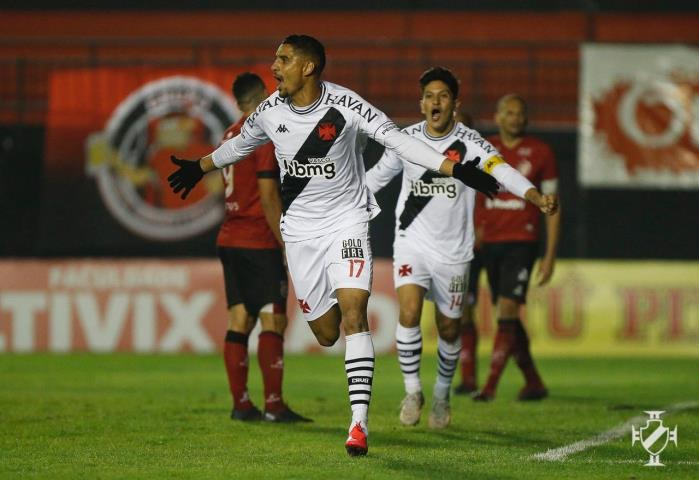 Vasco vira sobre o Brasil-RS na Série B