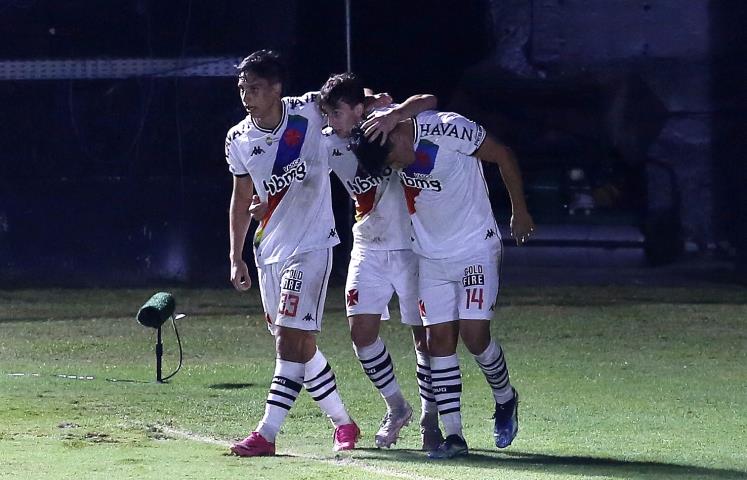 Vasco se reabilita na Série B