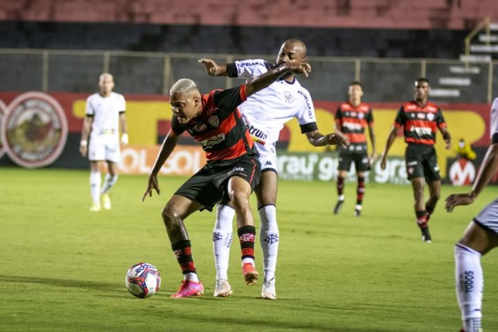 Empate em Salvador mantém Botafogo na vice-liderança da Série B