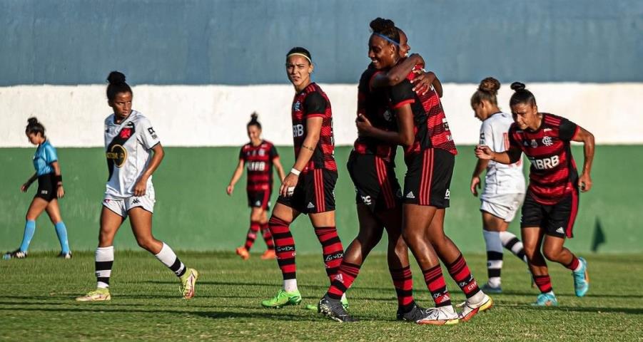 Fla e Flu em vantagem nas semifinais no Carioca