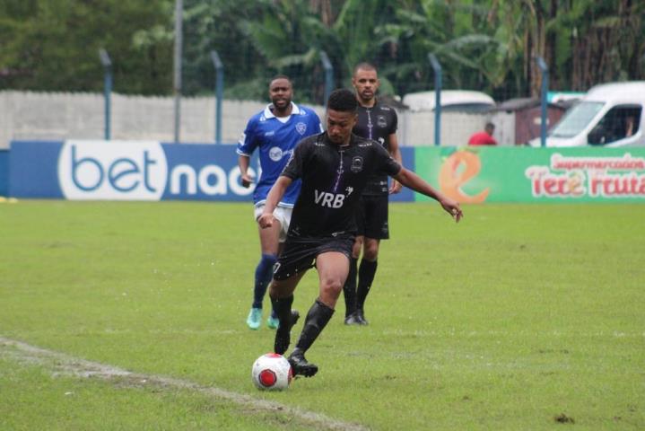 Pérolas decide a Série B1 contra o CEAC/Araruama