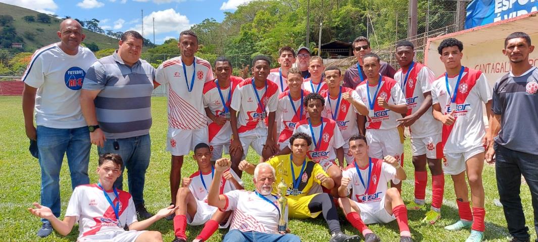 Cordeiro é campeão em Torneio na Região Centro Norte Fluminense