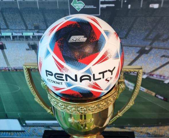 Penalty apresenta a versão 2023 da S11 Ecoknit, bola oficial do