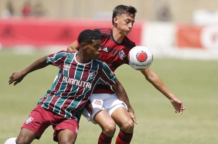 Empates nos clássicos e goleadas movimentam  a estreia da Copa Rio Sub-15 e Sub-17