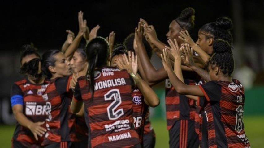 Virada e goleada do Fla, na Ilha