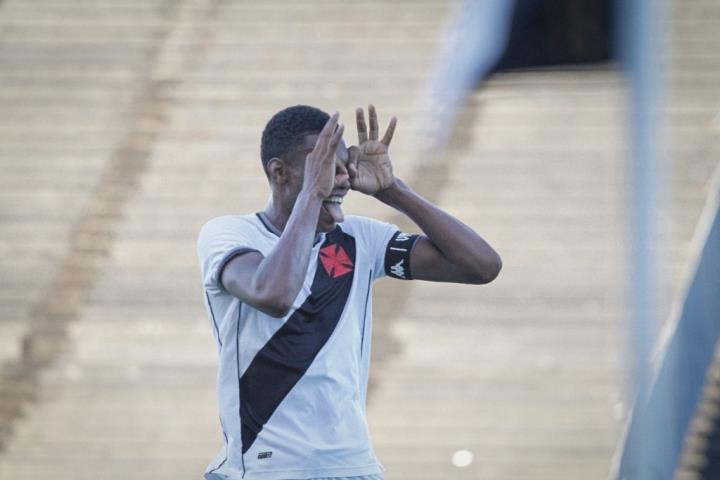 Flu e Vasco abrem boa vantagem na Copa do Brasil Sub-17