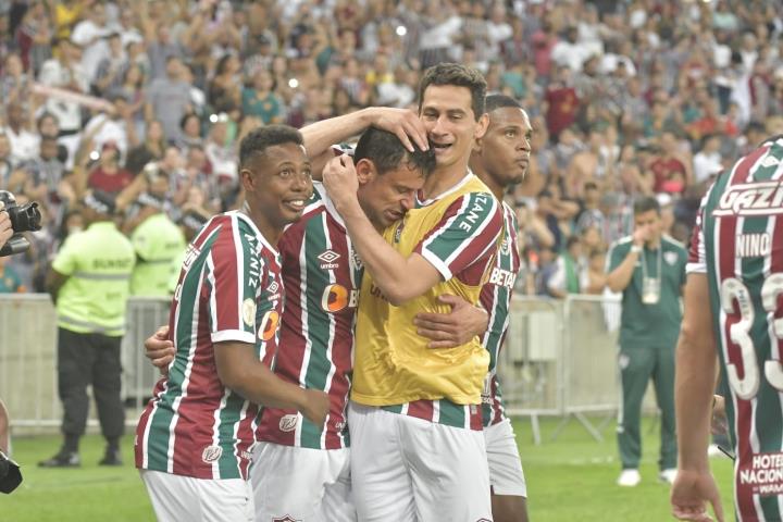 Goleada e festa tricolor no Maracanã