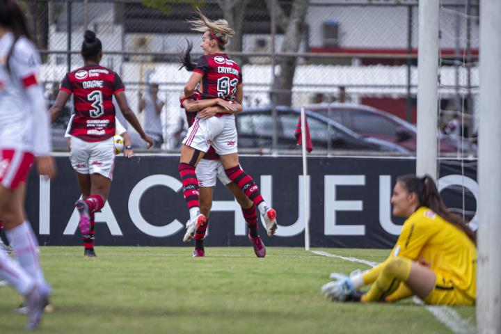 Rubro-Negras garantem vaga nas oitavas do Brasileiro