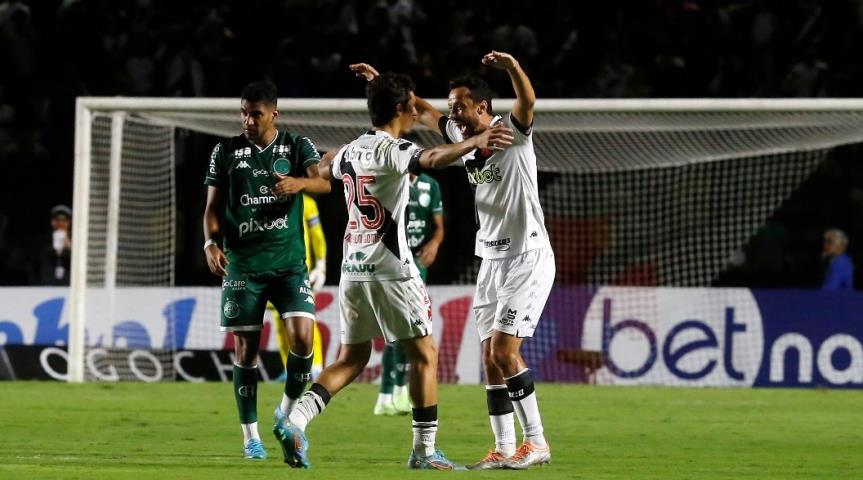 Vasco supera o Bugre e sobe para terceiro