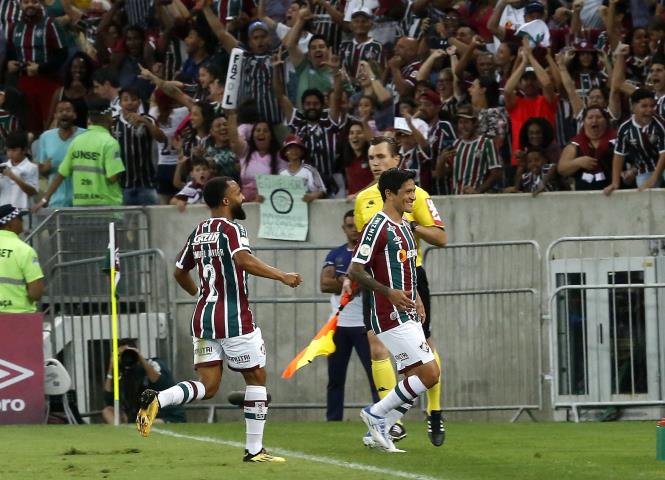 Cano quebra jejum e Fluminense dorme no G4