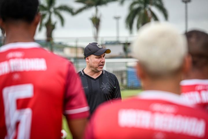 Voltaço preparado para a estreia na Taça GB