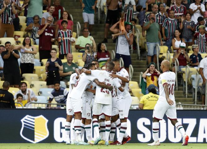 Com pintura de gol, Flu vence a segunda na Taça GB