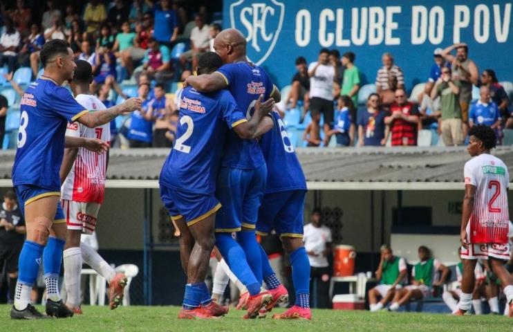 Serrano retoma a liderança da Taça Corcovado