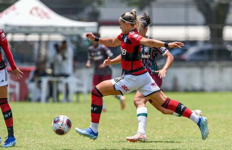 Rubro-Negras se classificam para decisão do Carioca Feminino