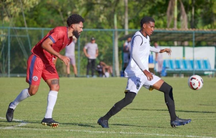 Voltaço empata no 1º jogo-treino da pré-temporada