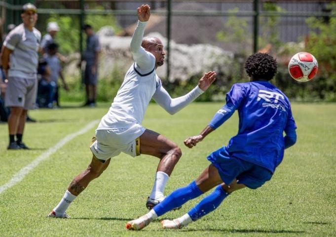 Voltaço empata em jogo-treino