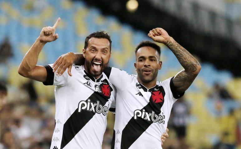 Vasco vence o Botafogo e entra no G4 da Taça GB