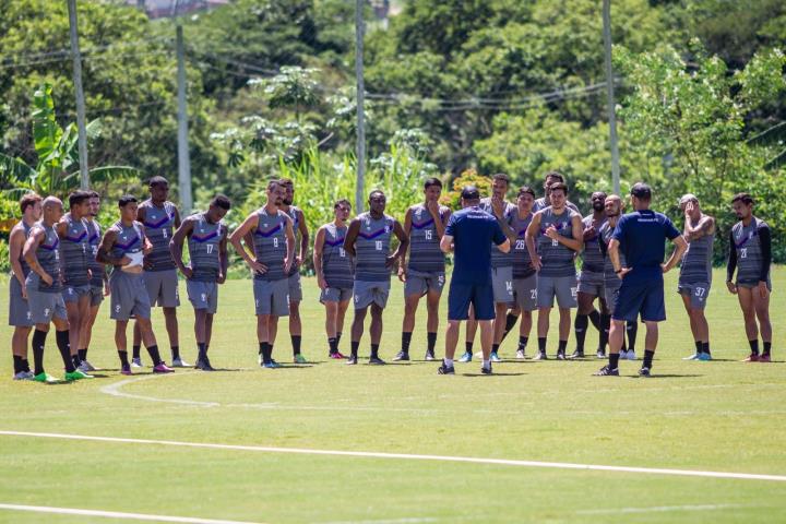 Resende tenta a reabilitação contra o Flamengo