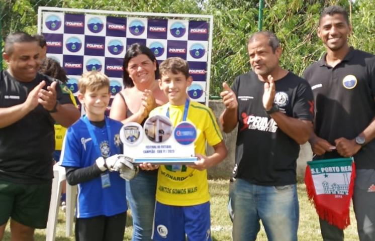 Rei da Bola fatura torneio Sub-11 da Liga de Resende