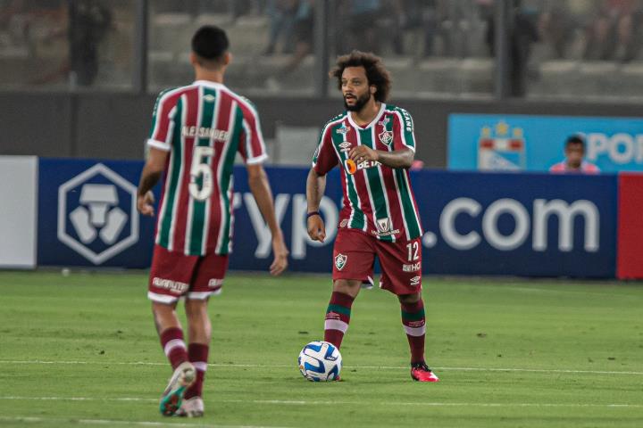 Fluminense estreia com virada na Libertadores