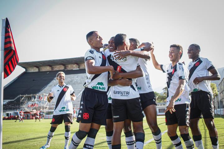 Estadual Sub 20: Vasco vence o Fla e conquista a Taça GB