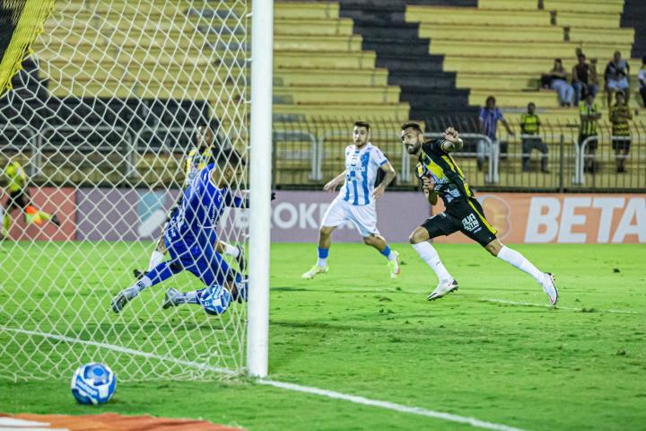 Voltaço engata 2ª vitória na Série C do Brasileiro