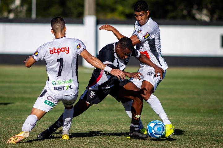 Empate no Sul Fluminense