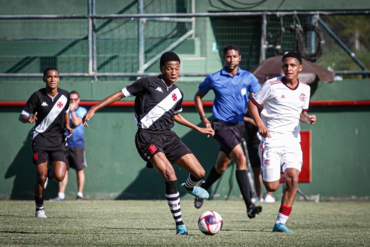 Copa Rio Sub 15: Vasco vence e vai à final contra o Flu