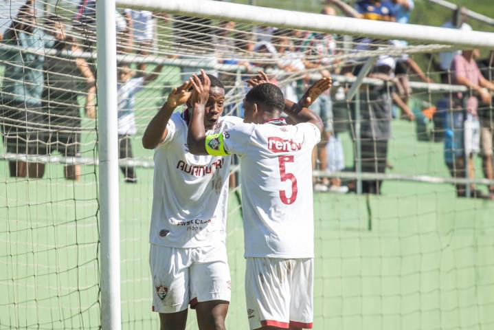 Flu vai à final contra o Fla na Copa Rio Sub 17