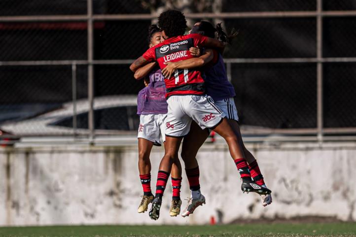 Rubro-Negras vão enfrentar o Santos nas quartas do Brasileiro A1