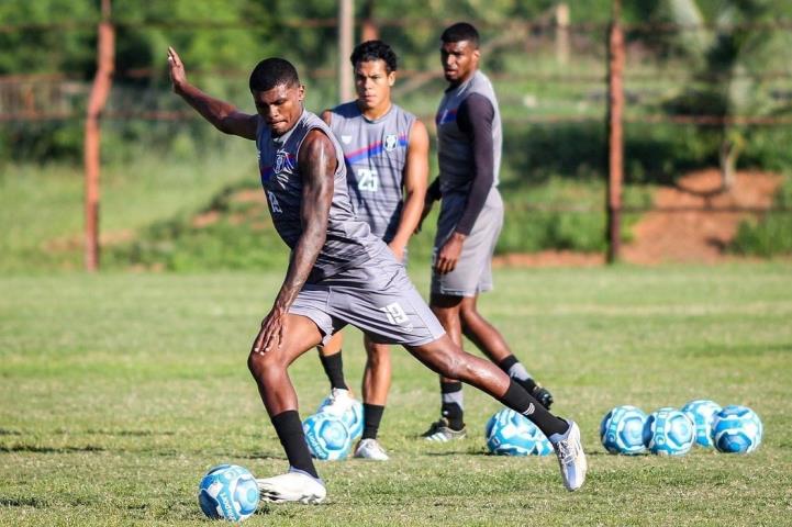 Resende visita o Athletic-MG em busca do G4 na Série D