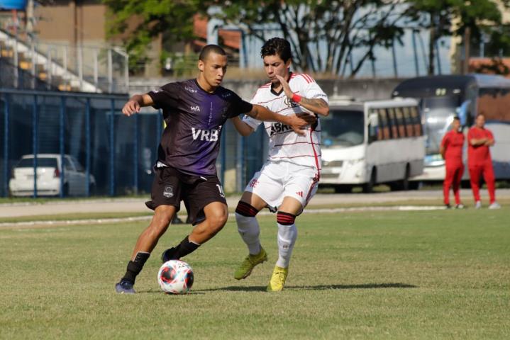 Fla e Botafogo empatam na estreia do OPG