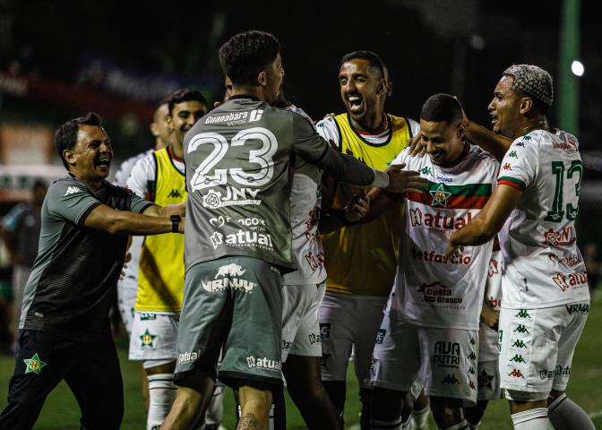 Lusa vira em cima do Duque e segue na Copa Rio