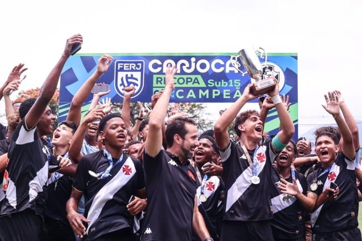 Meninos da Colina conquistam a Recopa Carioca Sub-15