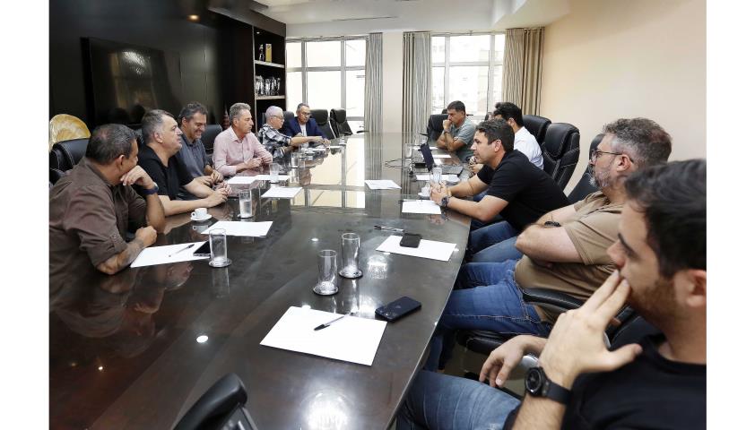 Vasco e Flamengo escolhem Wagner Magalhães como árbitro do clássico